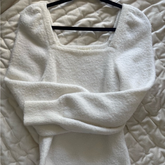 H&M Soft Cream Women's Sweater Off-Shoulder - Picture 3 of 6